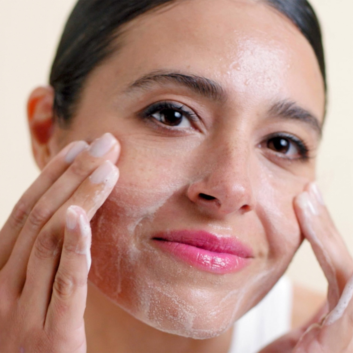 CONFIDENCE IN A CLEANSER™ 148ML (SUERO LIMPIADOR FACIAL)